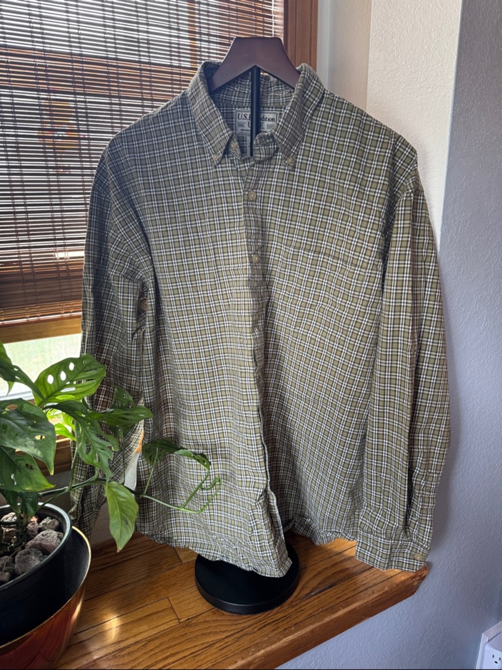 VTG 90’s LG U.S. Expedition USE Plaid Button Down Shirt Green Gorpcore